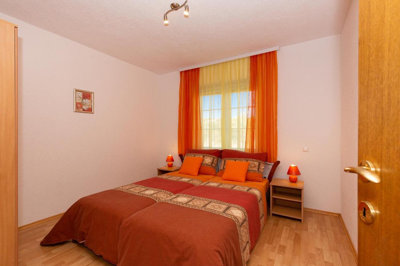 "Mare Et Sol" Apartments Sveti Filip i Jakov Buitenkant foto